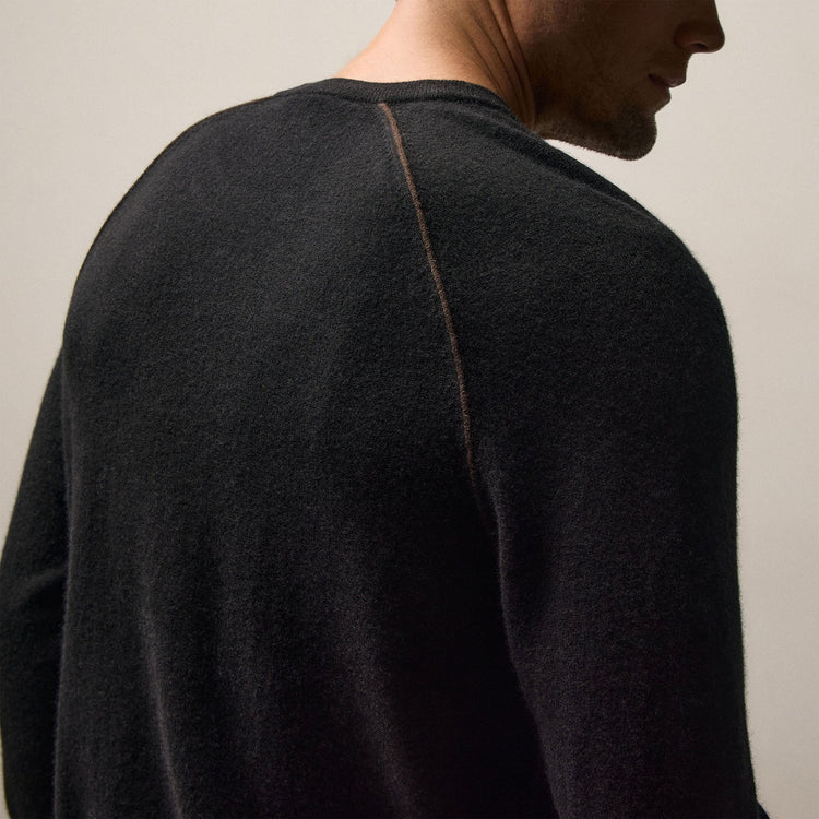 Italian Spun Csh Rgln Ppd Crew in Black/Kona | James Perse Los Angeles