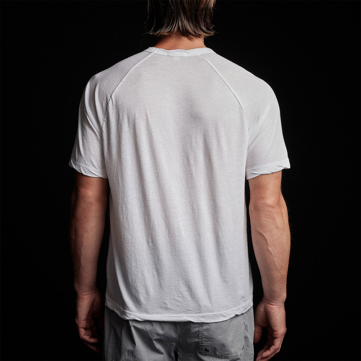 Linen Palm Tee in White | James Perse Los Angeles