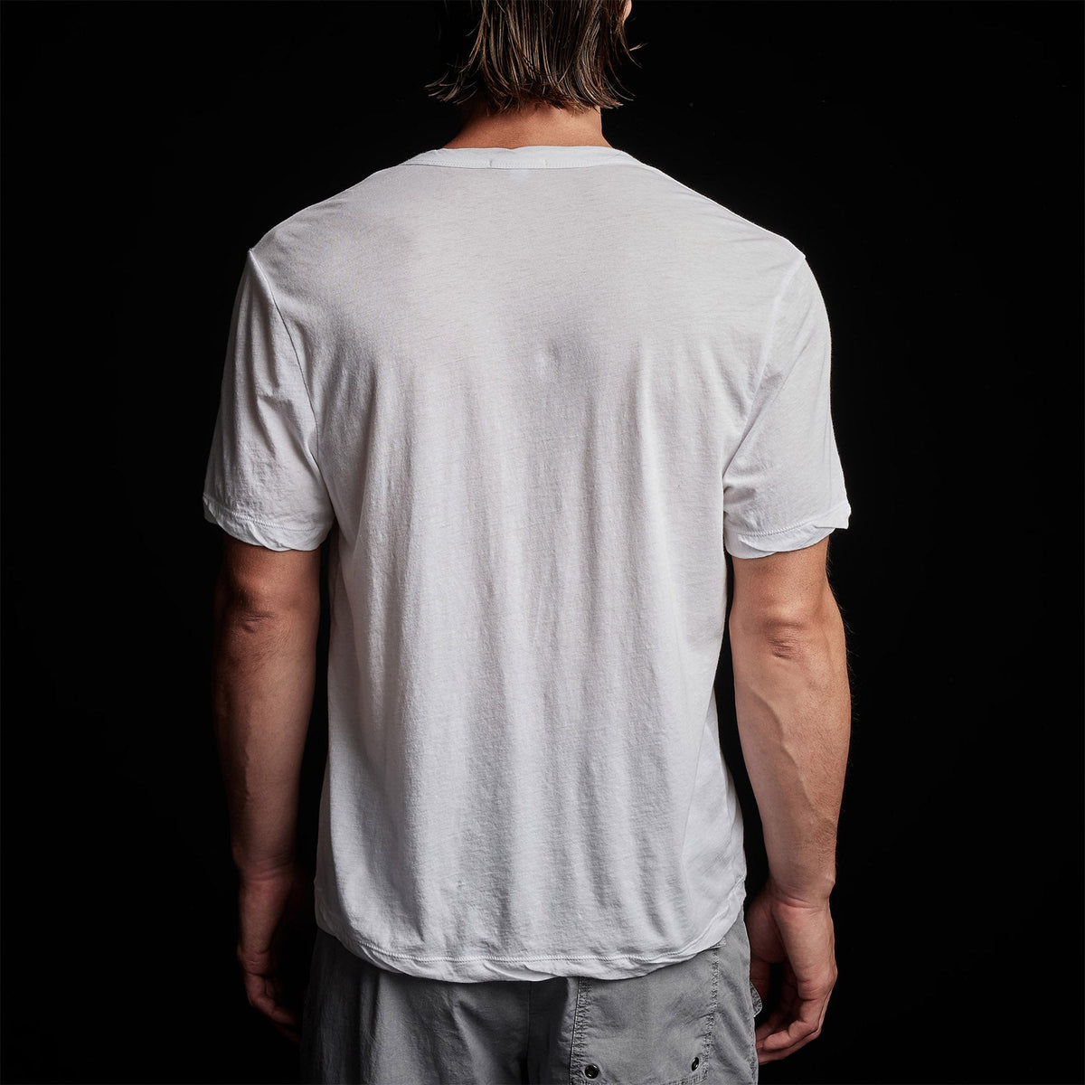 Oasis Linen Henley in White | James Perse Los Angeles