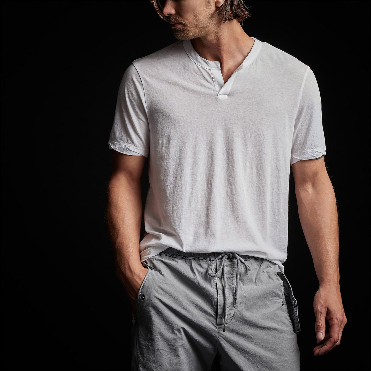 Oasis Linen Henley in White | James Perse Los Angeles