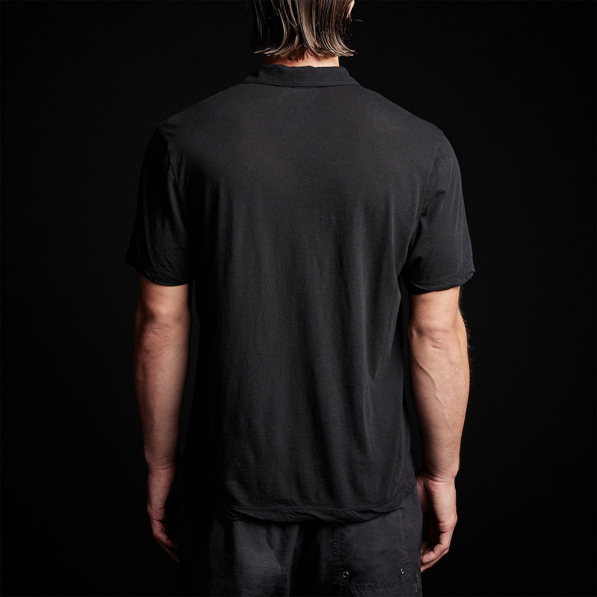 Cotton Linen Polo in Black | James Perse Los Angeles