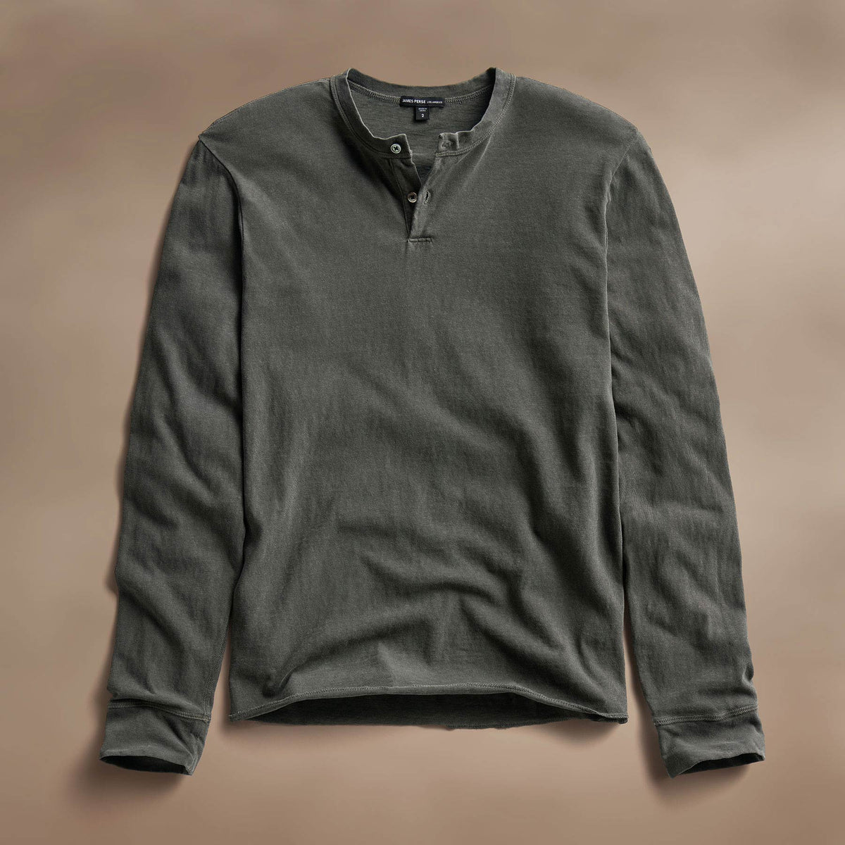 Natural Slub Jersey Henley in Granite Pigment | James Perse Los Angeles