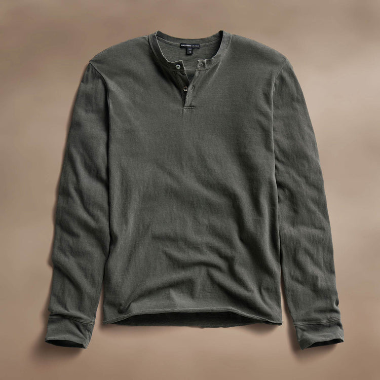 Natural Slub Jersey Henley in Granite Pigment | James Perse Los Angeles