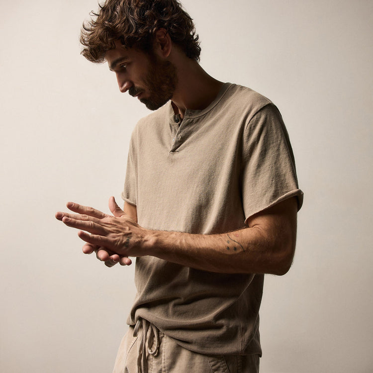 Slub Jersey Short Sleeve Henley in Overcast Pigment | James Perse Los Angeles