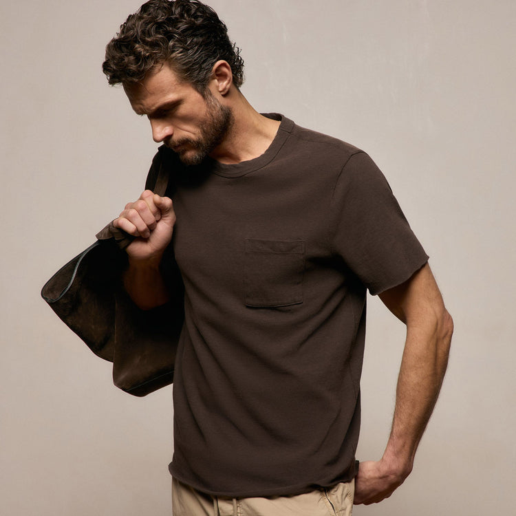 Slub Jersey Pocket Tee in Bark Pigment | James Perse Los Angeles