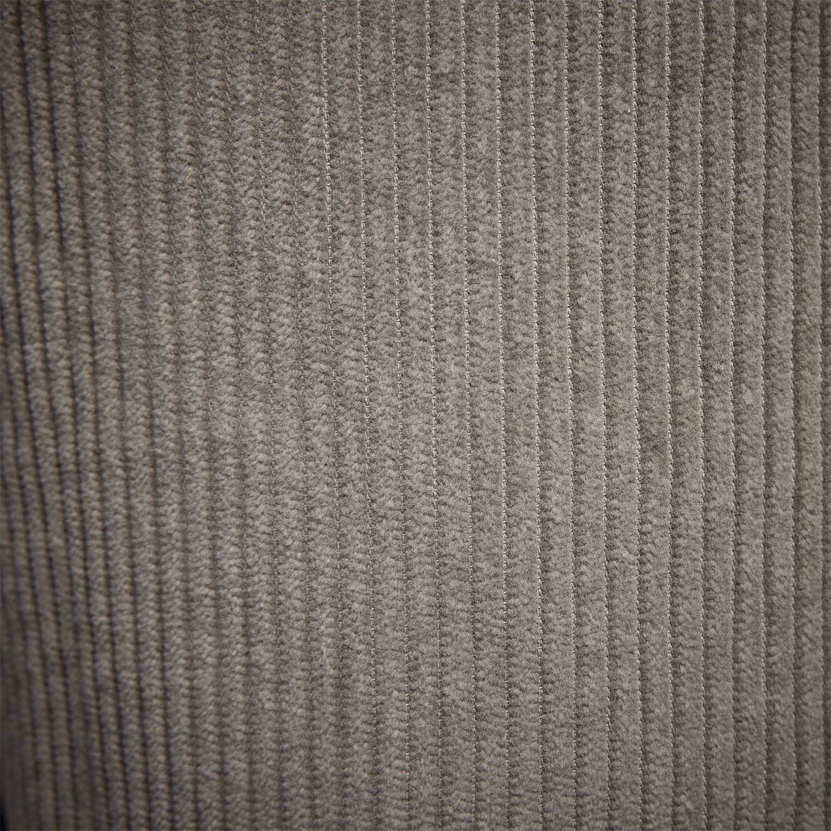Sherpa Lined Jumbo Cord Jacket in Concrete | James Perse Los Angeles