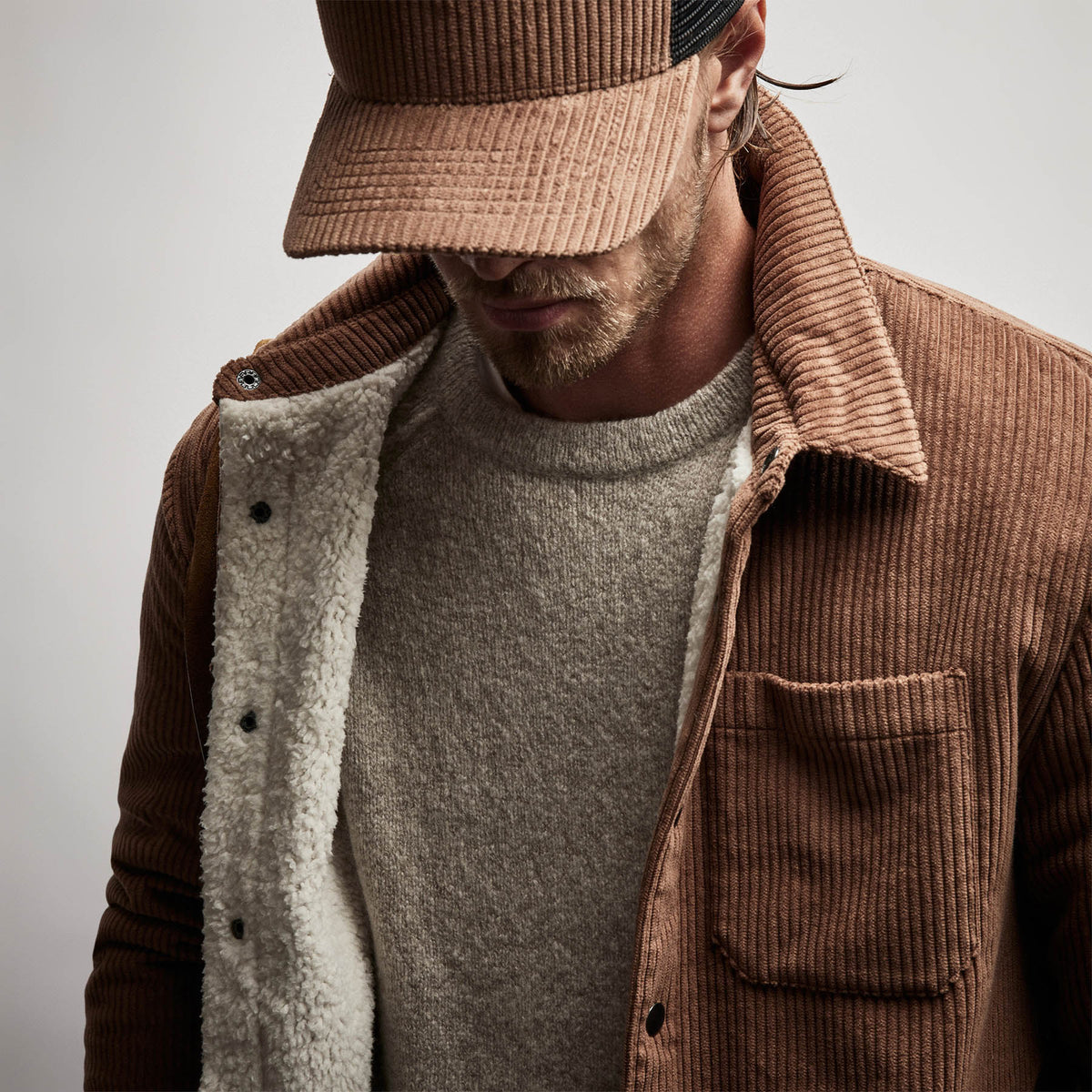 Sherpa Lined Corduroy Shirt Jacket in Chestnut | James Perse Los Angeles