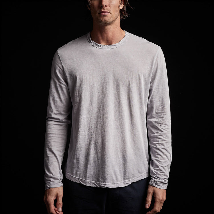 Shirttail Hem Crew in Arctic Pigment | James Perse Los Angeles 