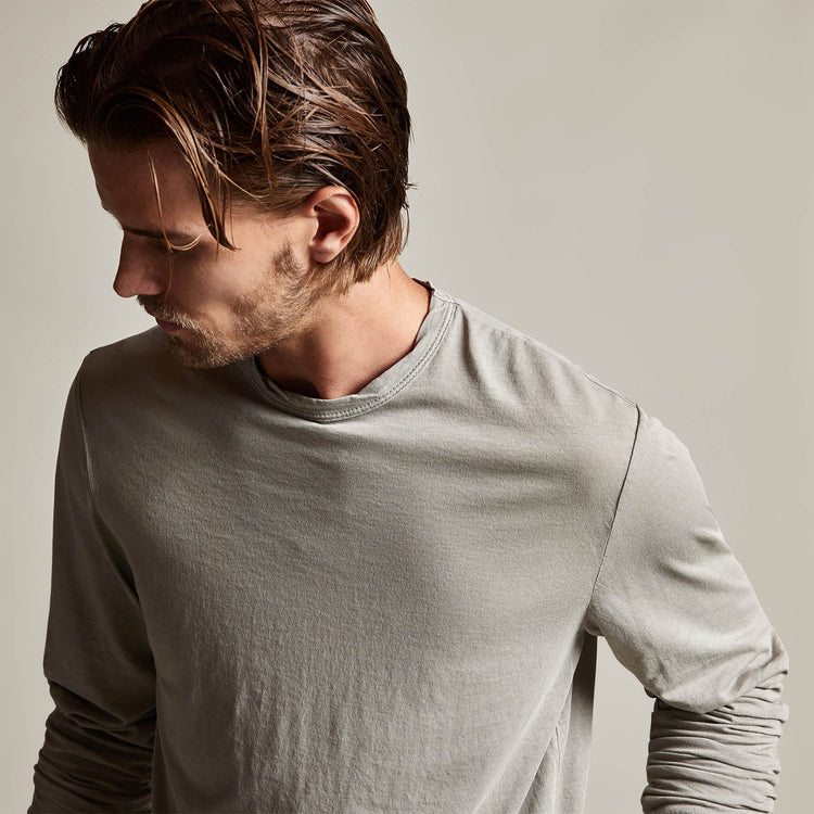Shirttail Hem Crew in Dapple Pigment | James Perse Los Angeles