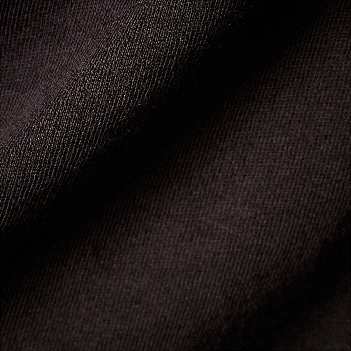 Shirttail Hem Crew in Kona | James Perse Los Angeles