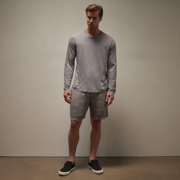 Shirttail Hem Crew in Silver Grey Pigment | James Perse Los Angeles