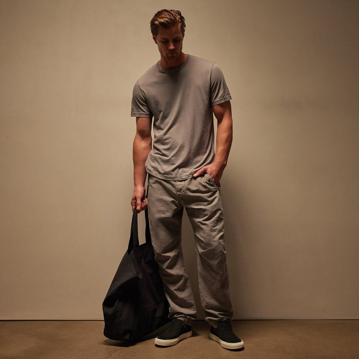 Clear Jersey Crew in Silver Grey Pigment | James Perse Los Angeles
