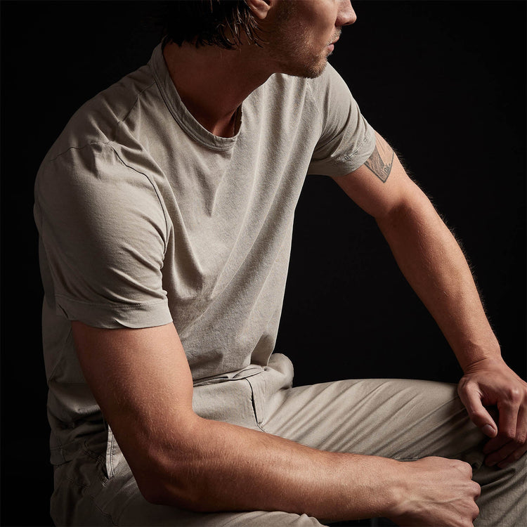 Clear Jersey Crew in Silt Pigment | James Perse Los Angeles 