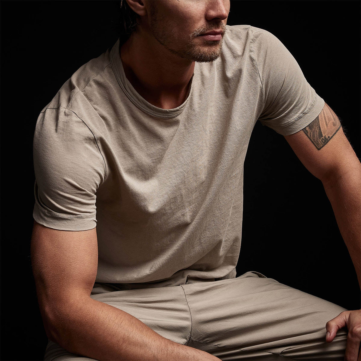 Clear Jersey Crew in String Pigment | James Perse Los Angeles