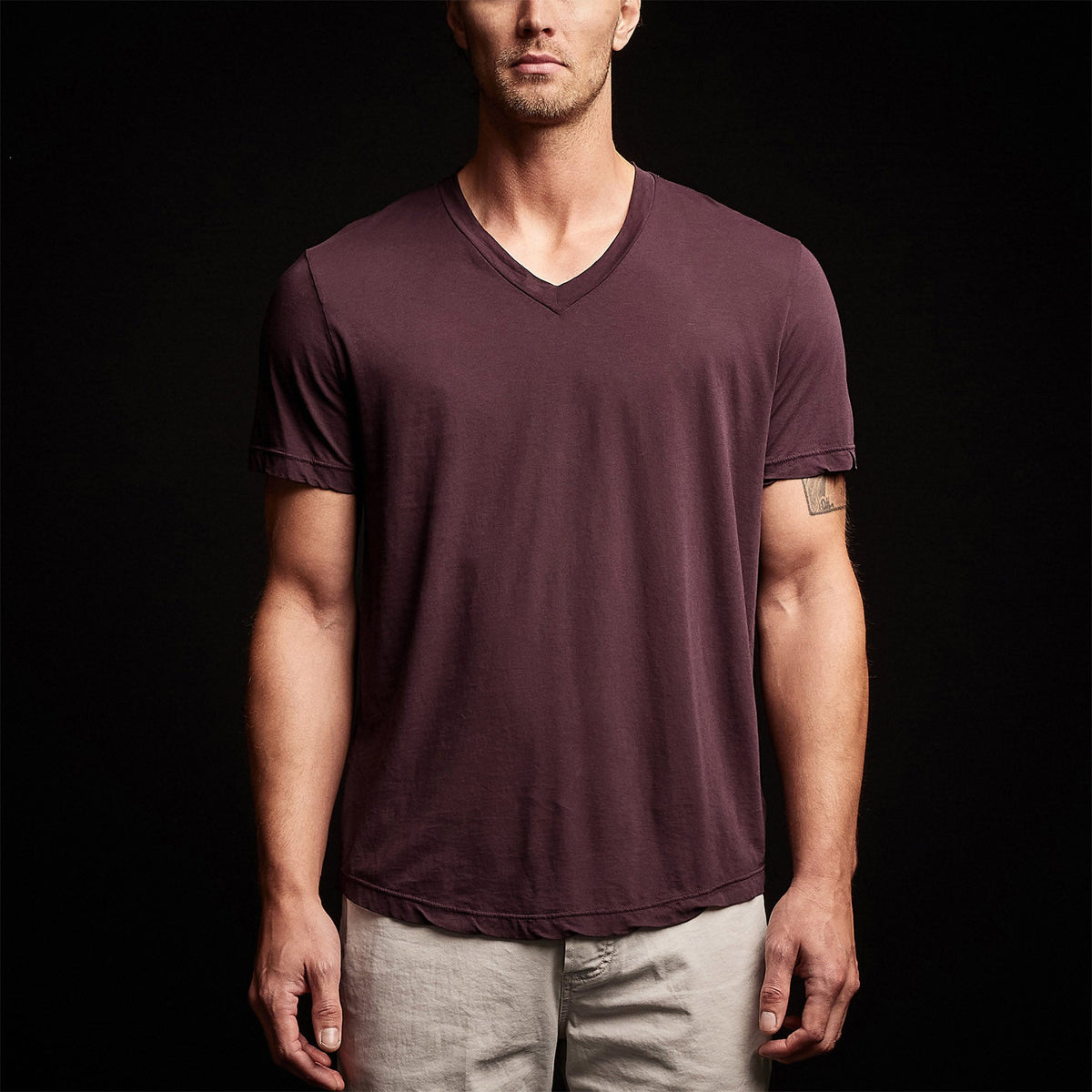 Clear Jersey V Neck in Eggplant | James Perse Los Angeles