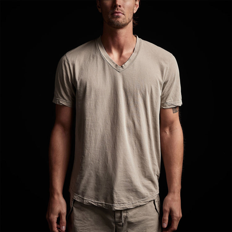 Clear Jersey V Neck in String Pigment | James Perse Los Angeles