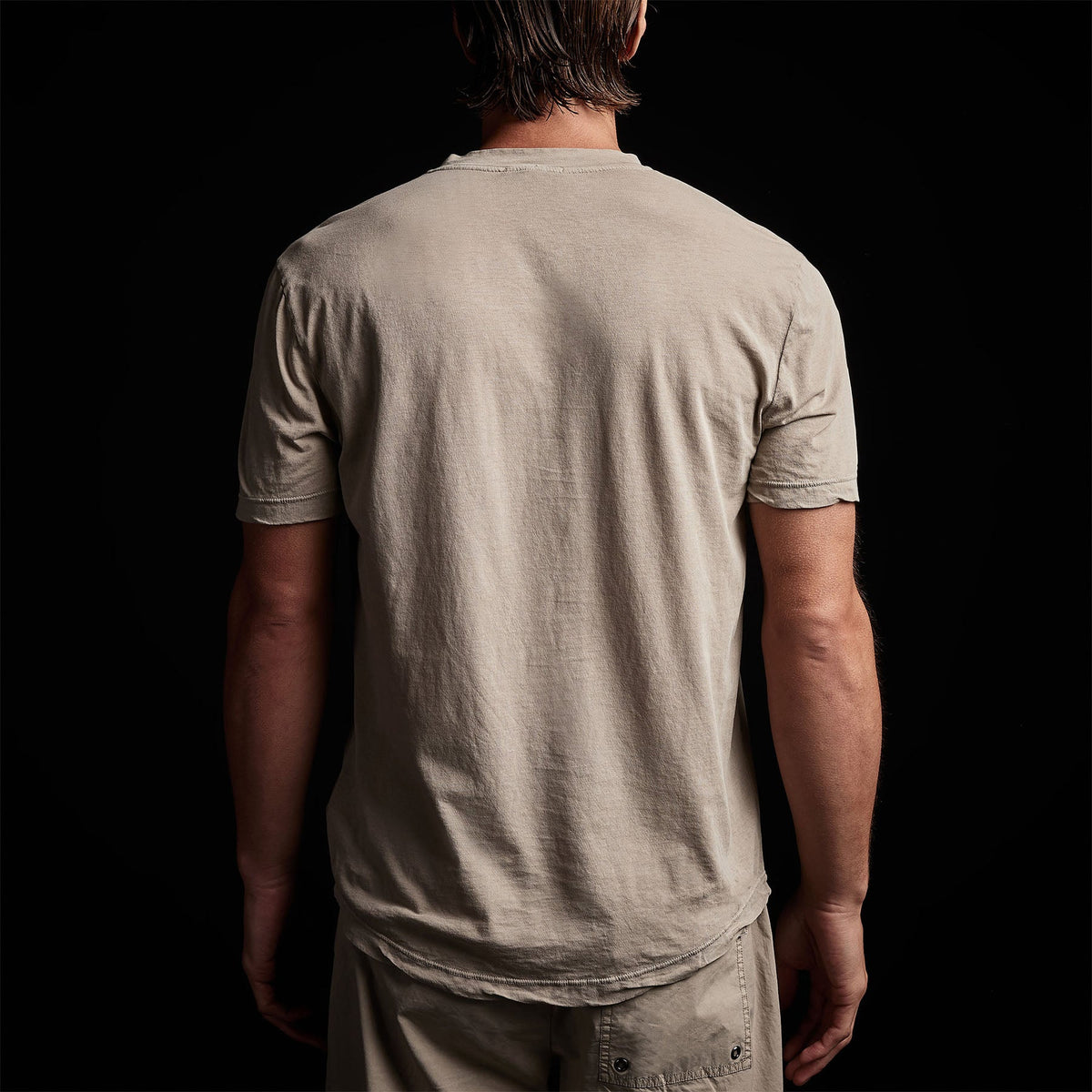 Clear Jersey V Neck in String Pigment | James Perse Los Angeles