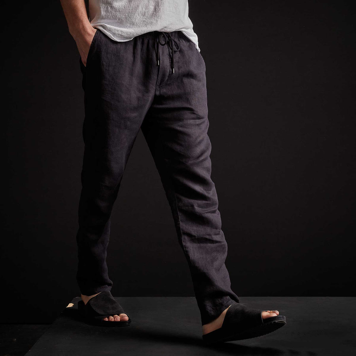 Lightweight Linen Pant - French Navy Pigment | James Perse Los Angeles