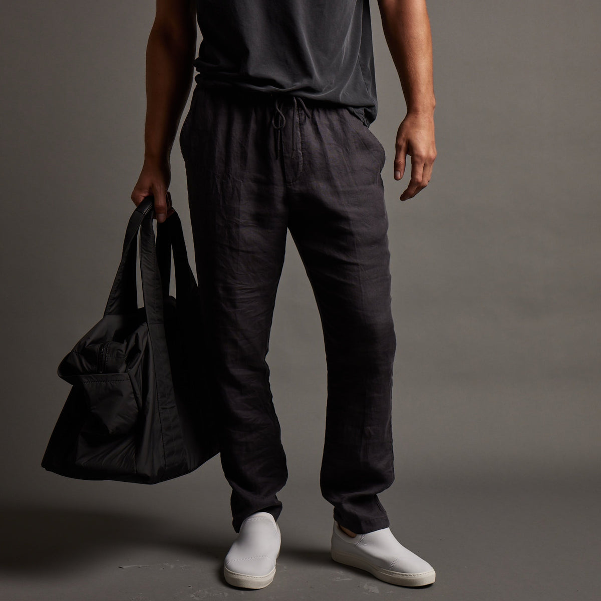 Lightweight Linen Pant in Magma Pigment | James Perse Los Angeles