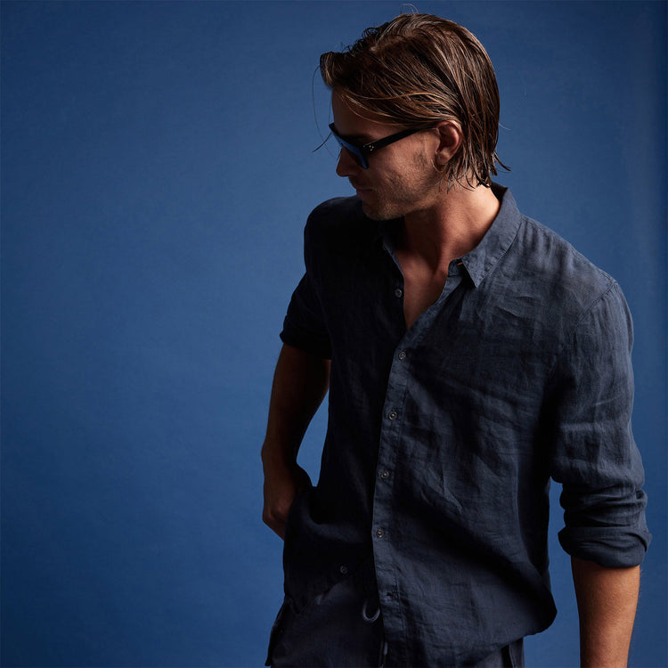 Classic Linen Shirt in Blue Oil | James Perse Los Angeles