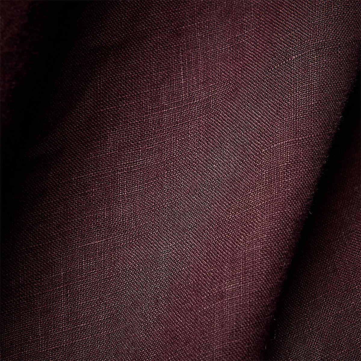 Classic Linen Shirt in Eggplant | James Perse Los Angeles