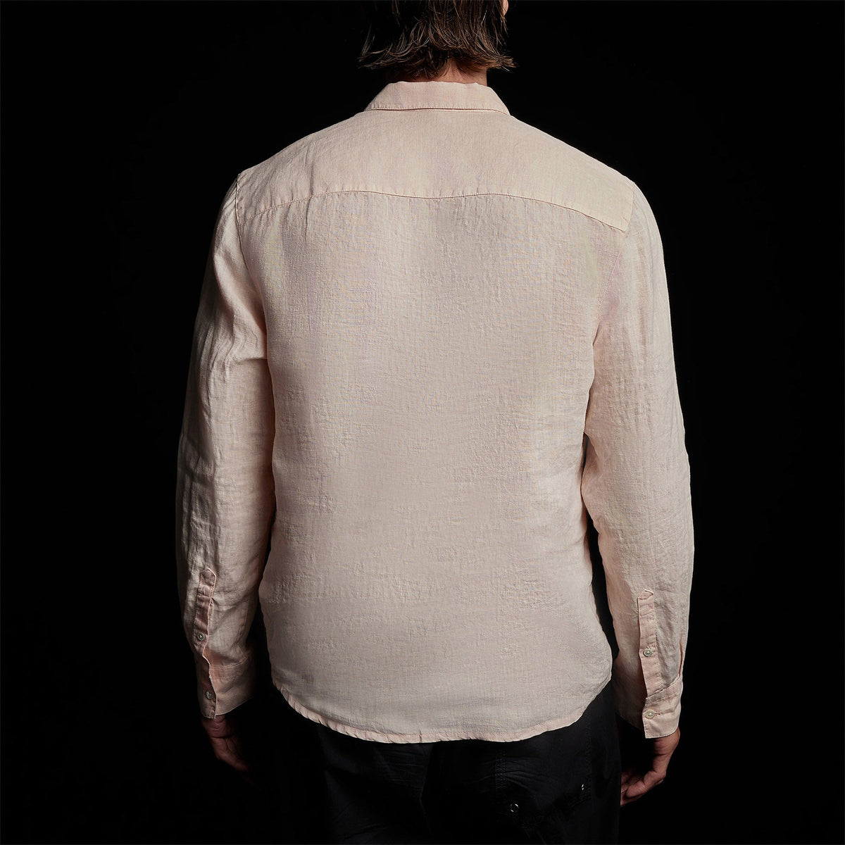 Classic Linen Shirt in Nougat Pigment | James Perse Los Angeles