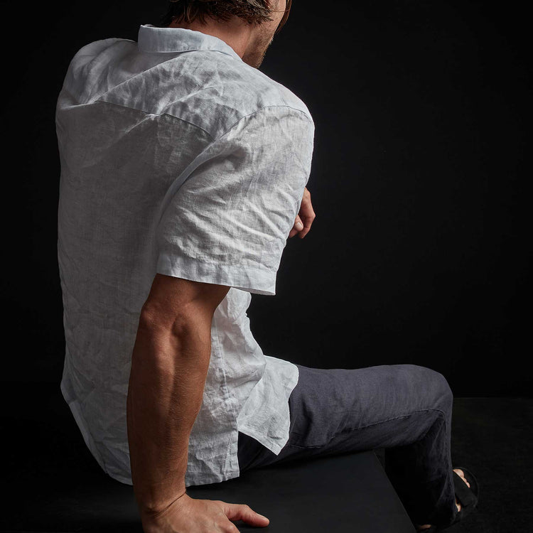 Garment Dyed Short Sleeve Linen Shirt - White | James Perse Los Angeles