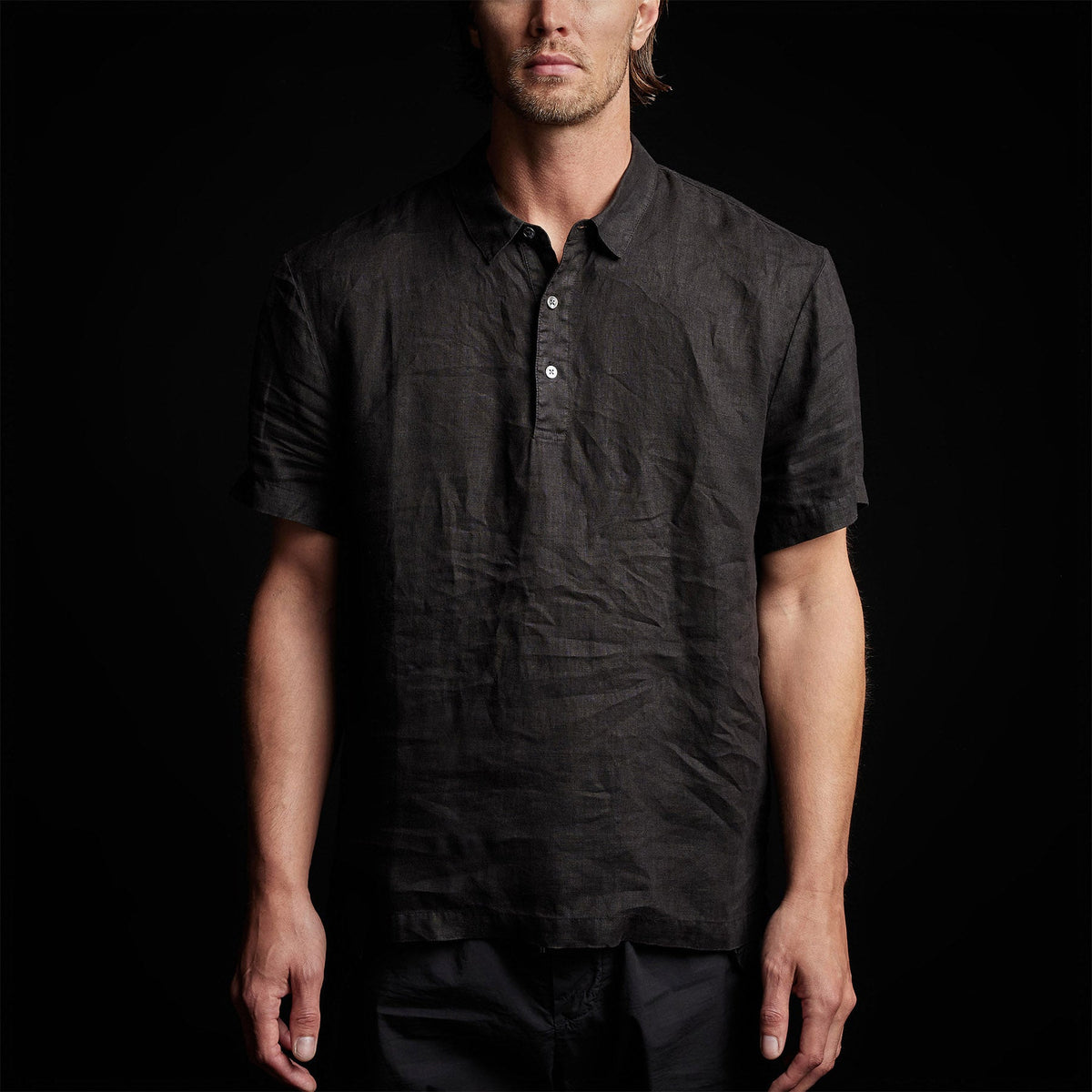 Lightweight Linen Pullover Polo in Black | James Perse Los Angeles