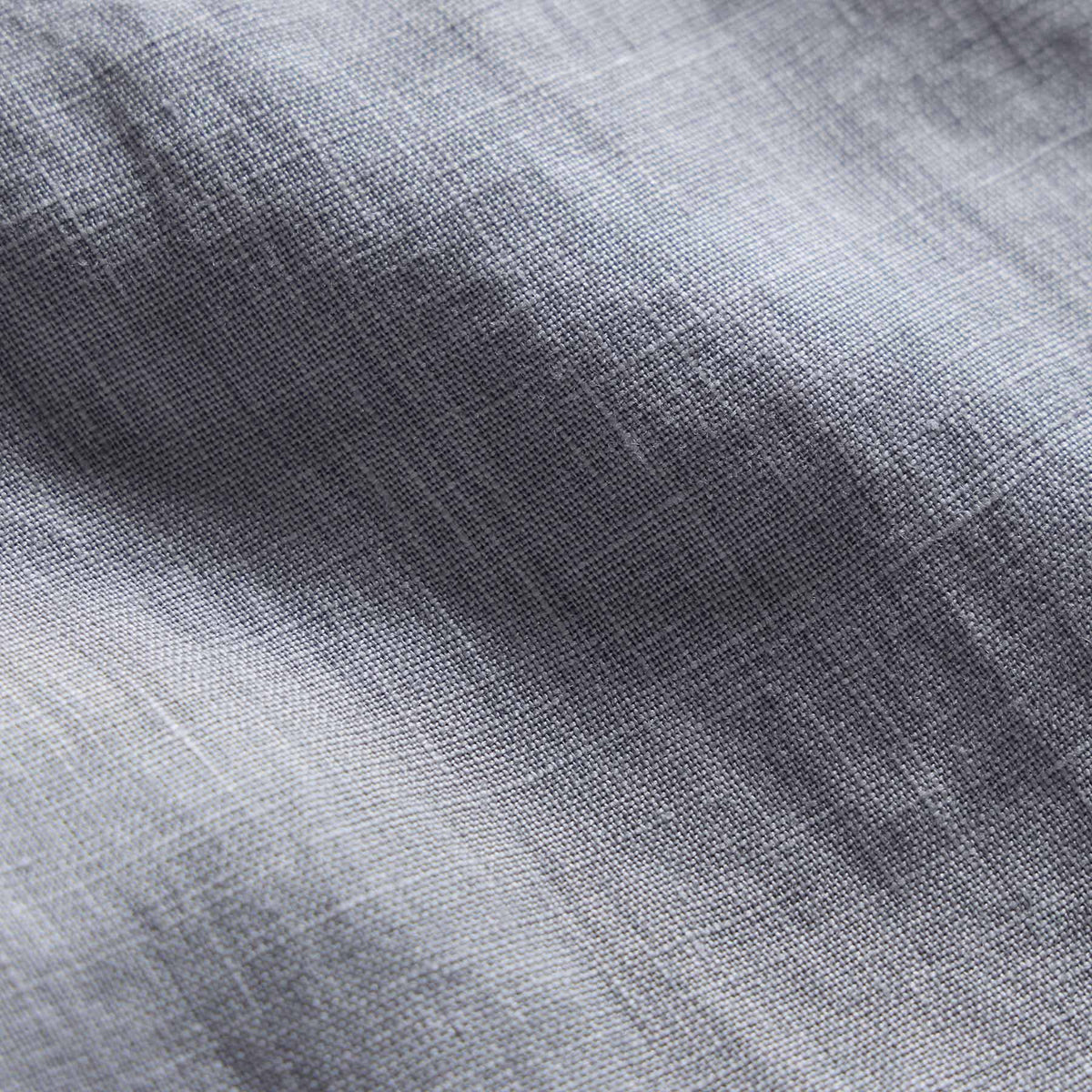 Lightweight Linen Shirt in Grey Sky Pigment | James Perse Los Angeles