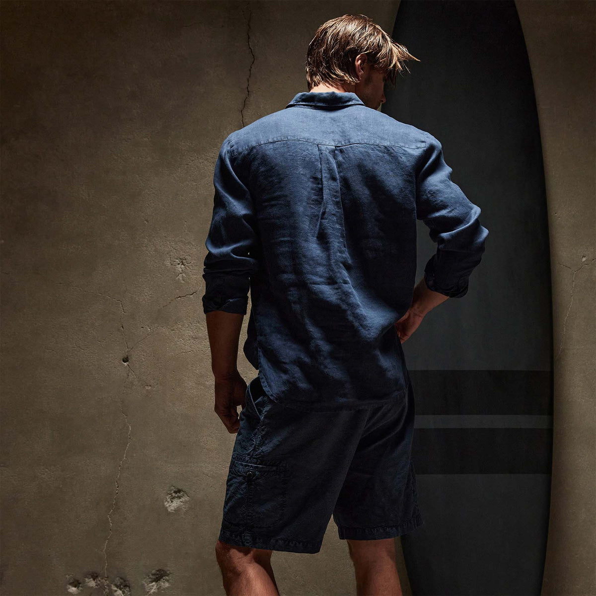 Revised Linen Shirt in Imperial Pigment | James Perse Los Angeles