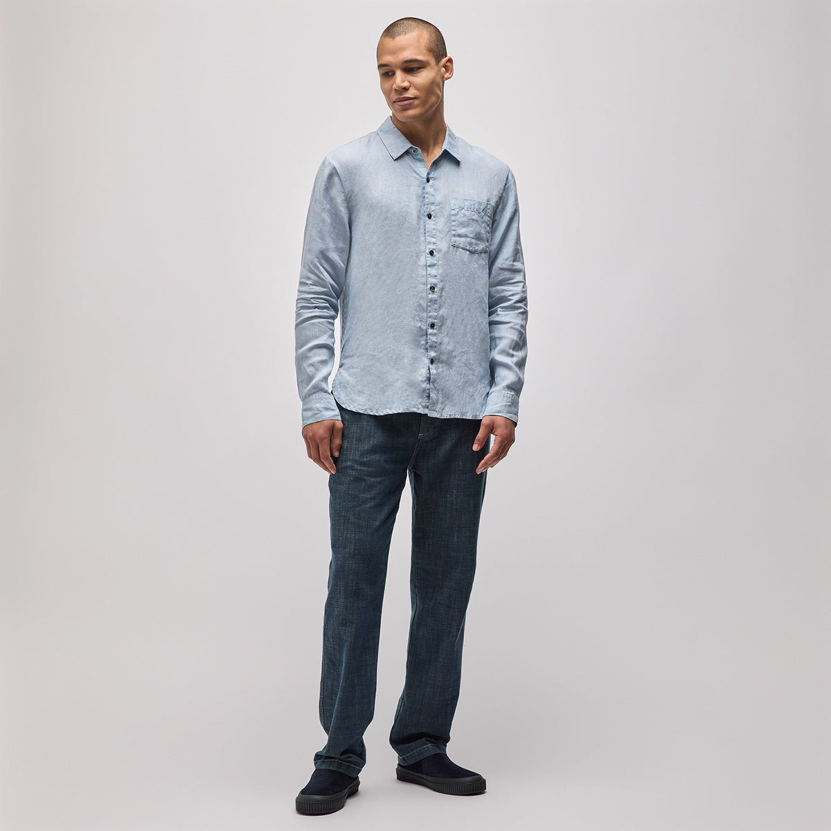 Lightweight Linen Shirt in Open Sky Pigment | James Perse Los Angeles