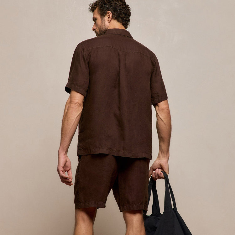 Lightweight Linen Short Sleeve Shirt in Bark Pigment | James Perse Los Angeles
