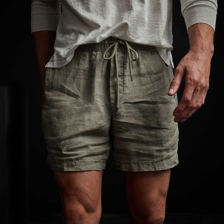 Lightweight Linen Short - Marjoram Pigment | James Perse Los Angeles