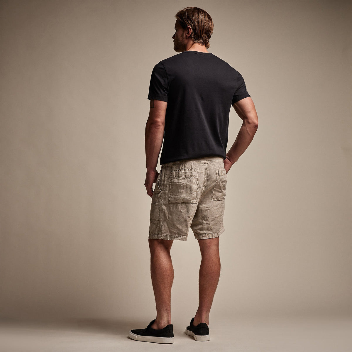 Utility Linen Short in Mineral Pigment | James Perse Los Angeles