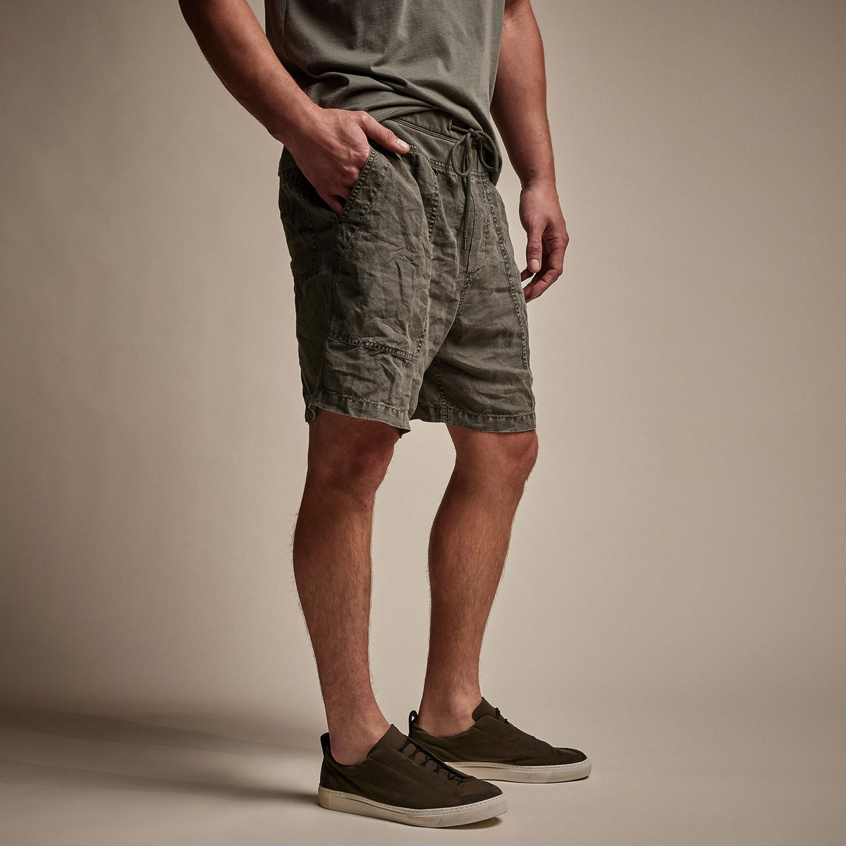 Utility Linen Short in Palm Pigment | James Perse Los Angeles