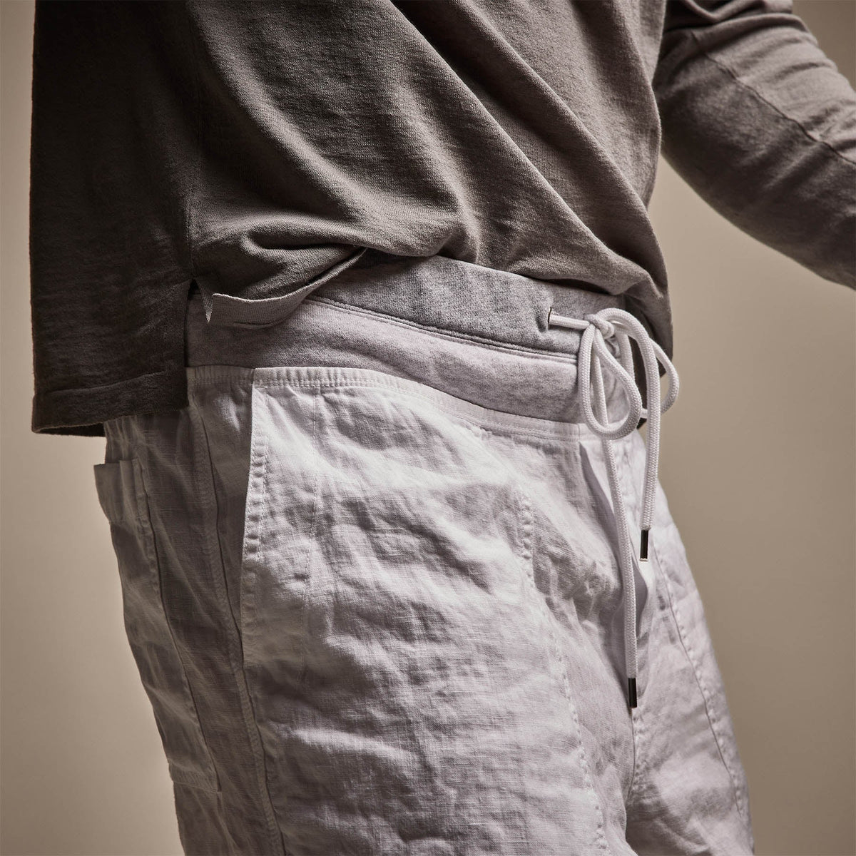 Utility Linen Short in White | James Perse Los Angeles