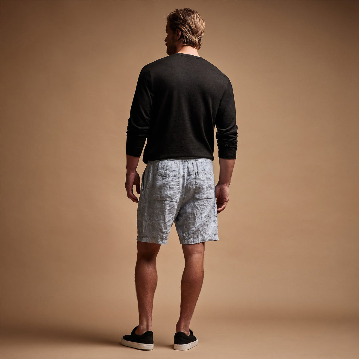 Relaxed Fit Linen Short in Open Sky Pigment | James Perse Los Angeles