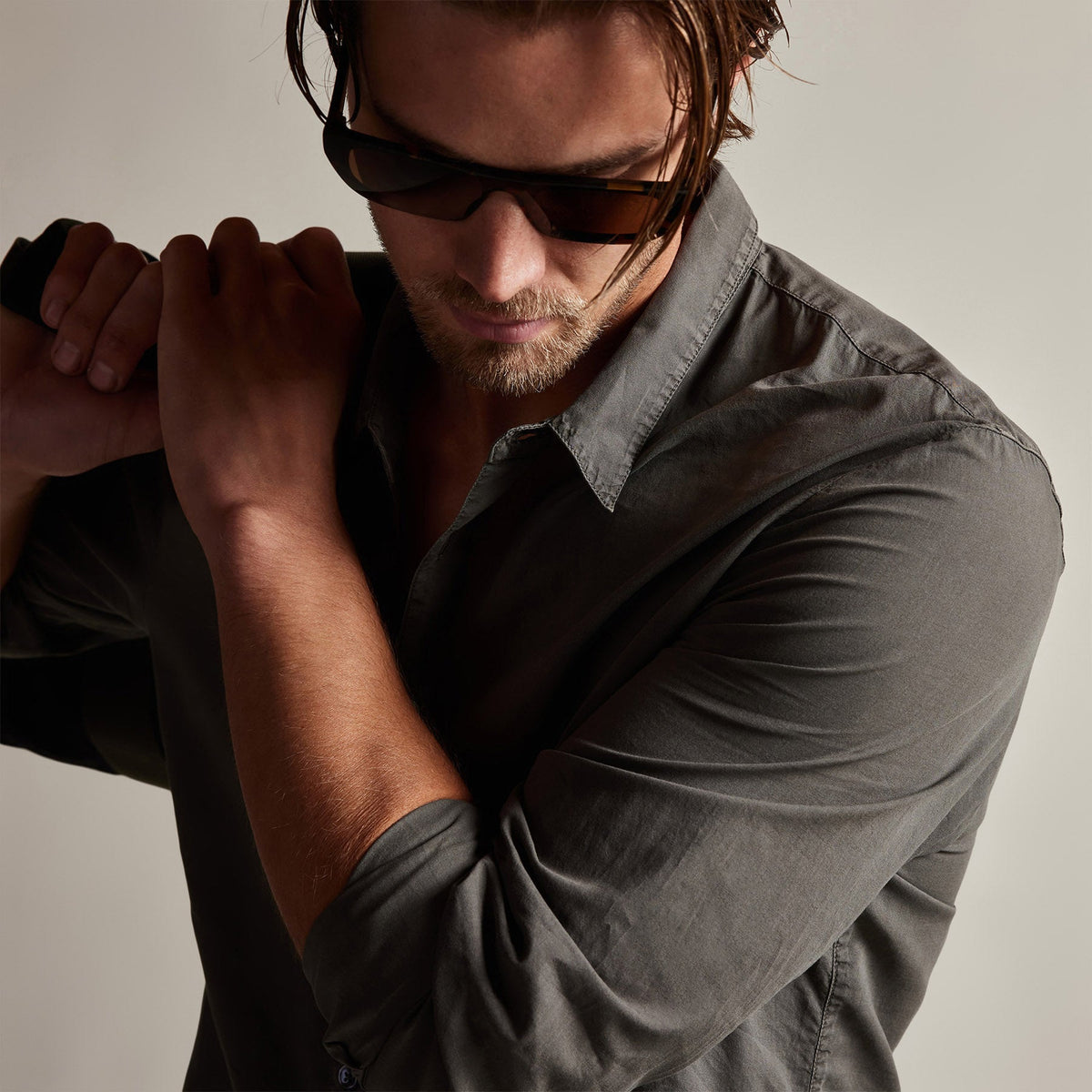 Standard Shirt in Alligator Pigment | James Perse Los Angeles
