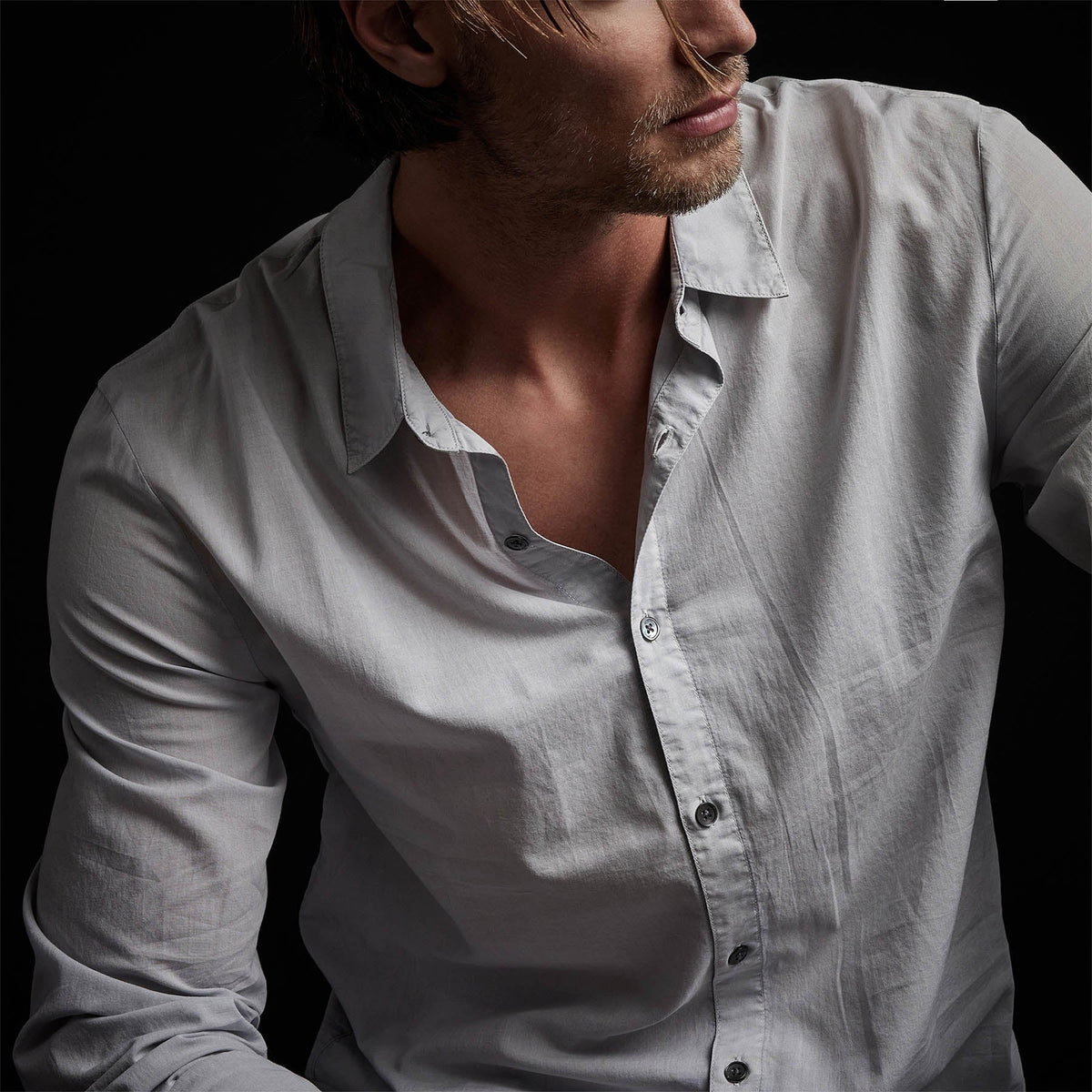 Standard Shirt in Blue Fog Pigment | James Perse Los Angeles
