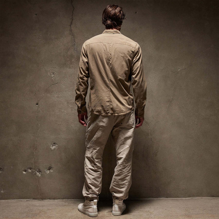 Standard Shirt in Cashew Pigment | James Perse Los Angeles