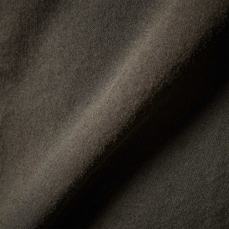Standard Shirt in Dark Olive Pigment | James Perse Los Angeles