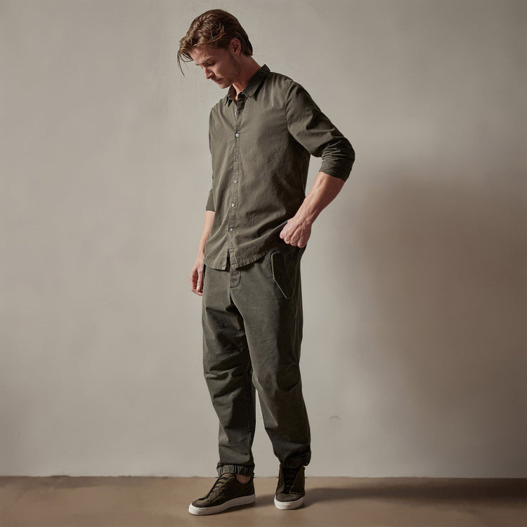 Standard Shirt in Dark Olive Pigment | James Perse Los Angeles