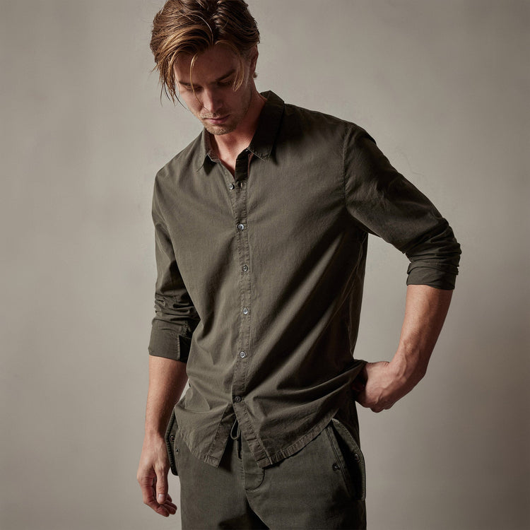 Standard Shirt in Dark Olive Pigment | James Perse Los Angeles