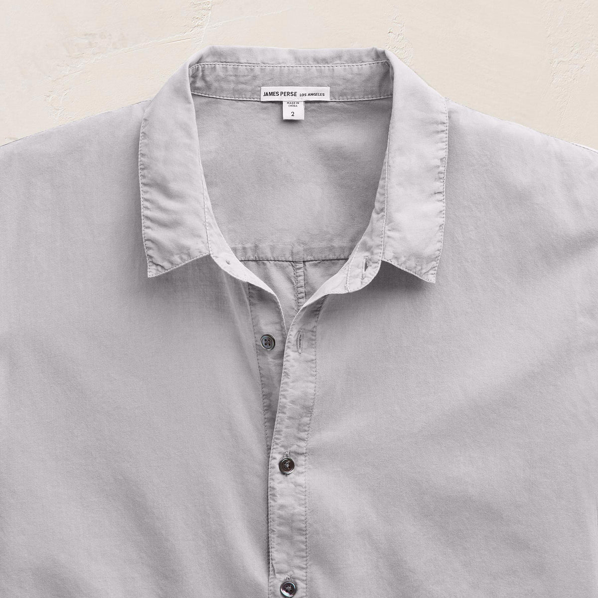 Standard Shirt in Light Mist Pigment | James Perse Los Angeles