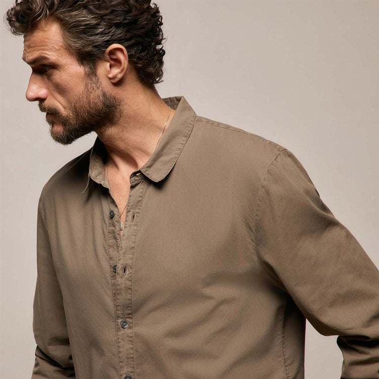 Standard Shirt in Light Olive Pigment | James Perse Los Angeles