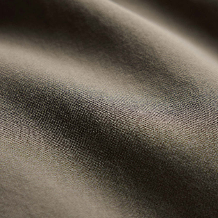 Standard Shirt in Light Olive Pigment | James Perse Los Angeles