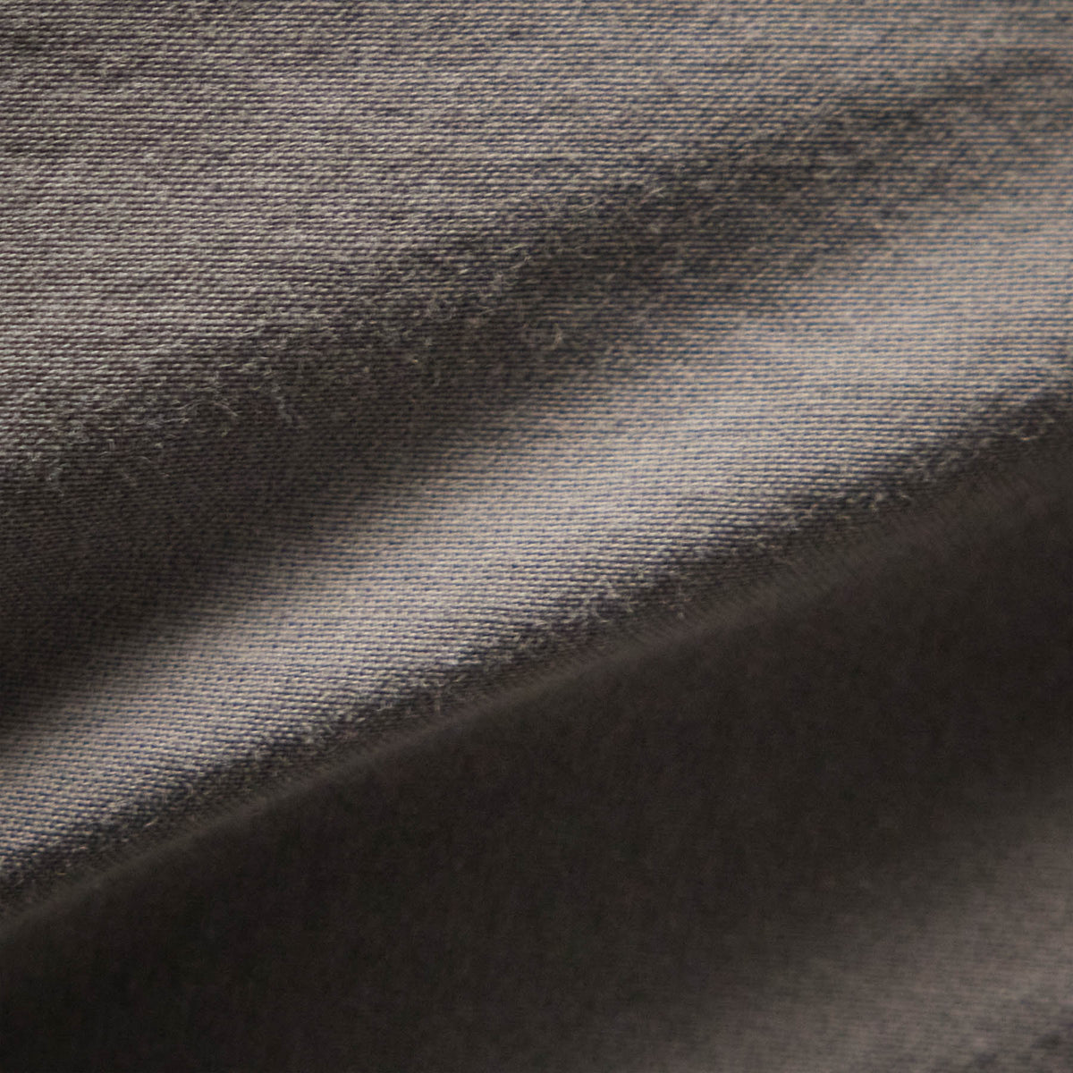 Standard Shirt in Silver Grey Pigment | James Perse Los Angeles