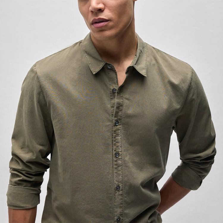 Standard Shirt in Trooper Pigment | James Perse Los Angeles