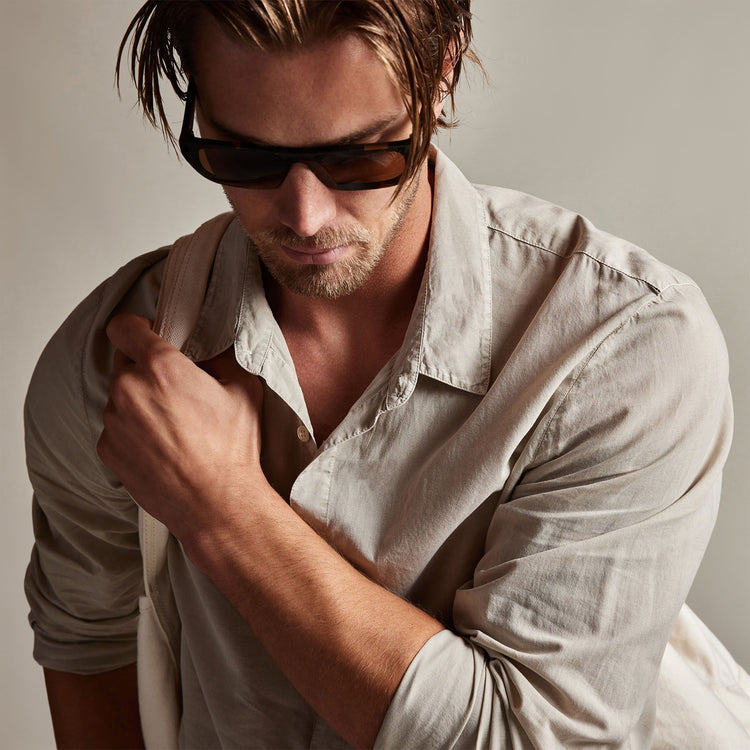 Standard Shirt in Toast Pigment | James Perse Los Angeles