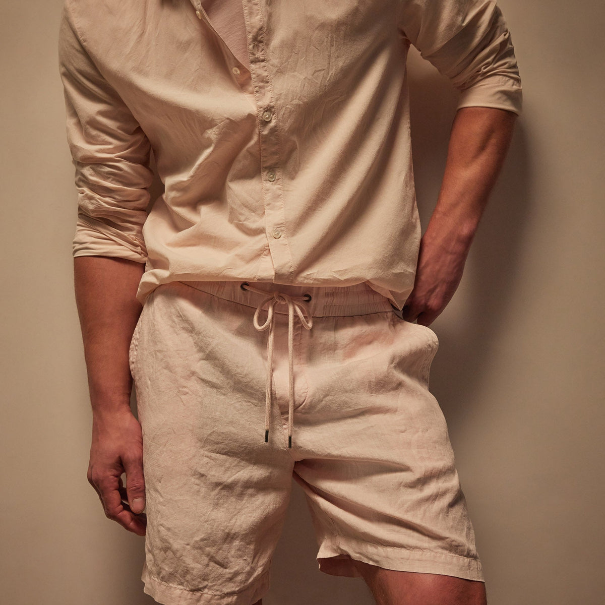 Standard Shirt in Zephyr Pigment | James Perse Los Angeles